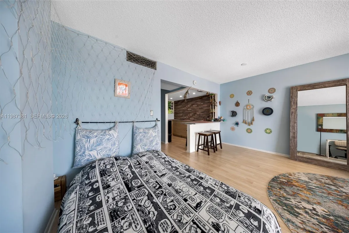 12500 NE 15th Ave # 312, North Miami FL 33161