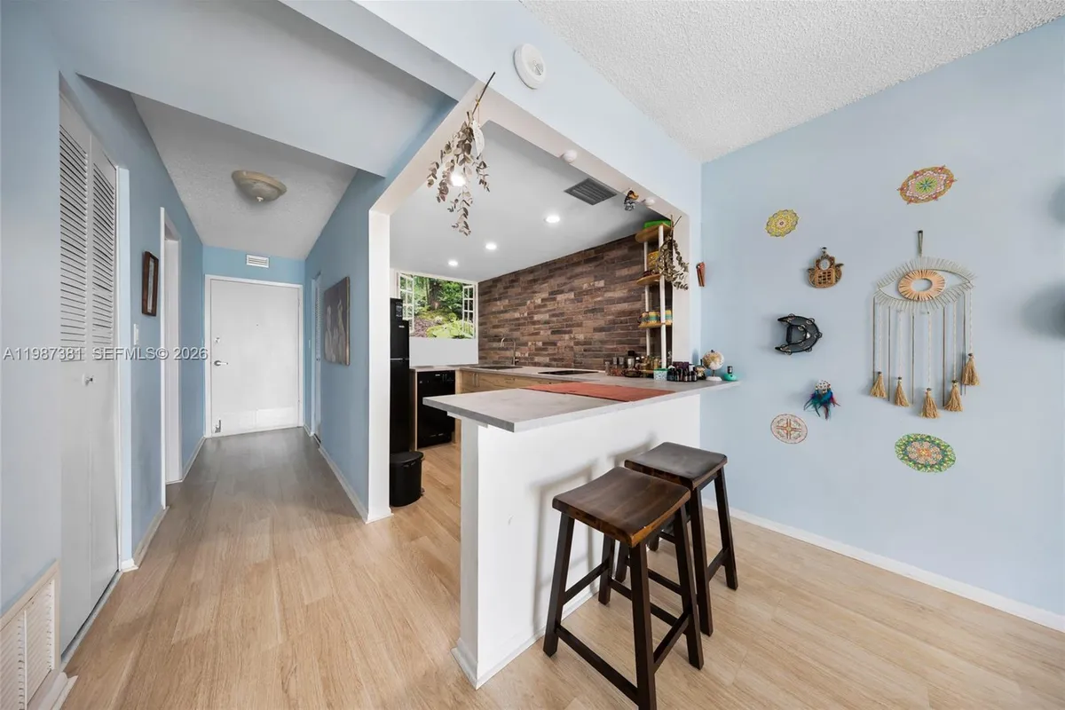 12500 NE 15th Ave # 312, North Miami FL 33161