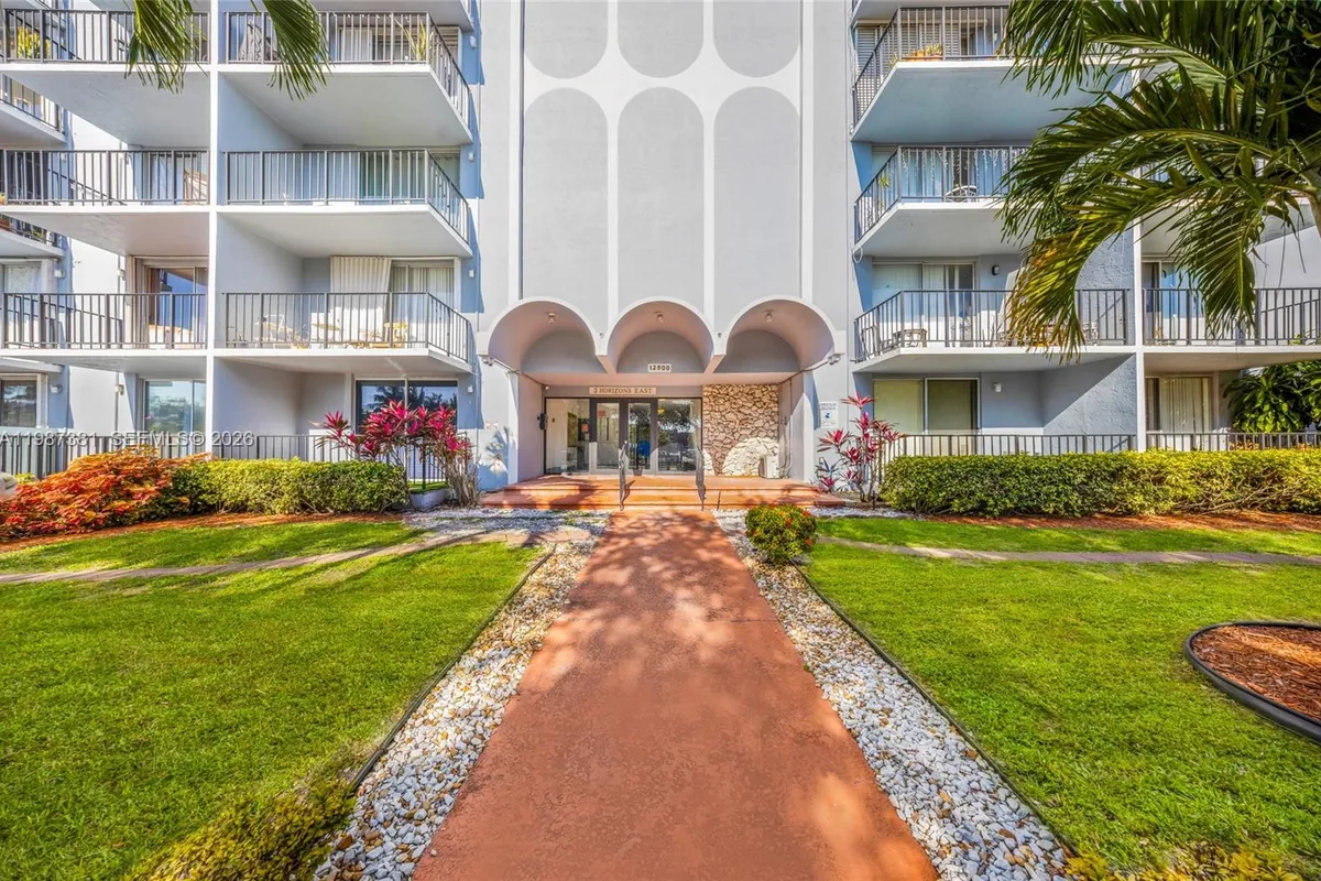 12500 NE 15th Ave # 312, North Miami FL 33161