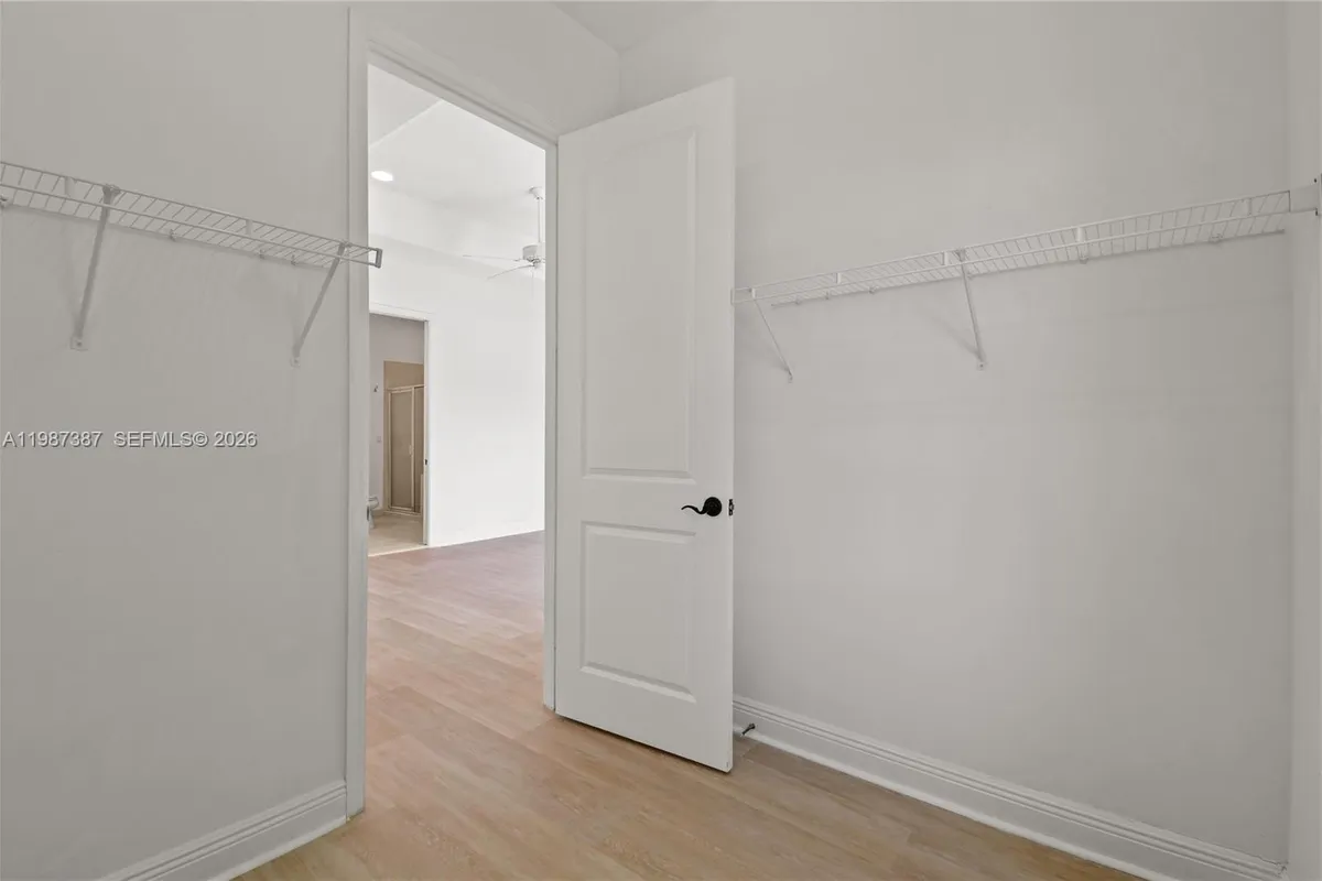 475 Ocean Ridge Way, Juno Beach FL 33408