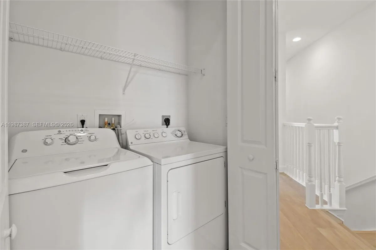 475 Ocean Ridge Way, Juno Beach FL 33408