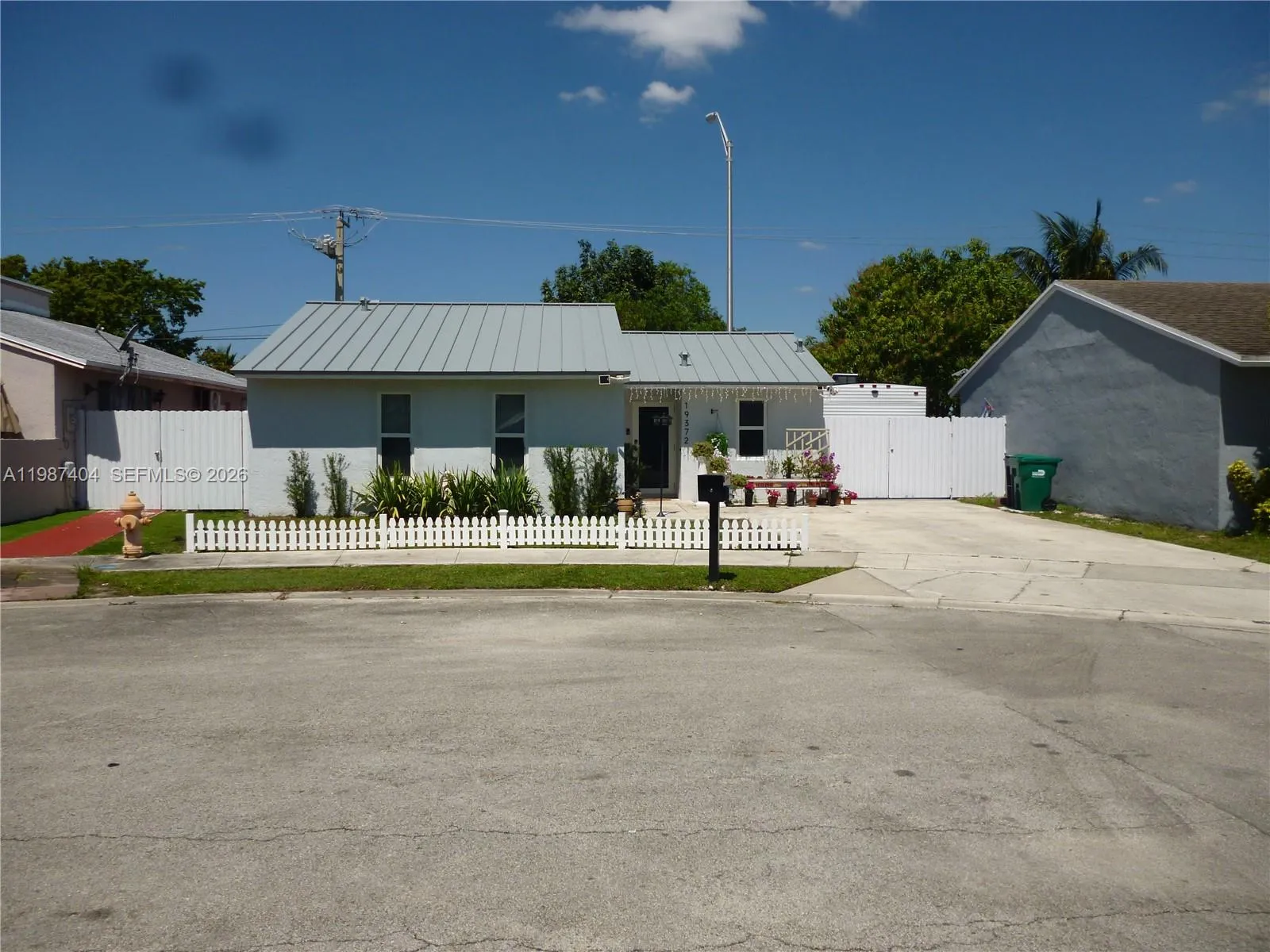 19372 SW 119th Ct, Miami FL 33177