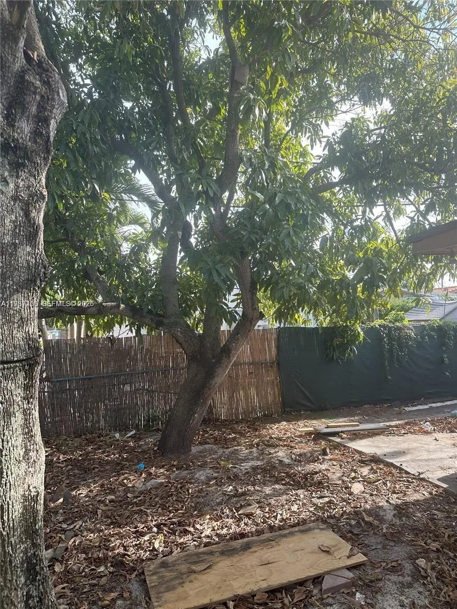 3268 SW 25th St # 3268, Miami FL 33133