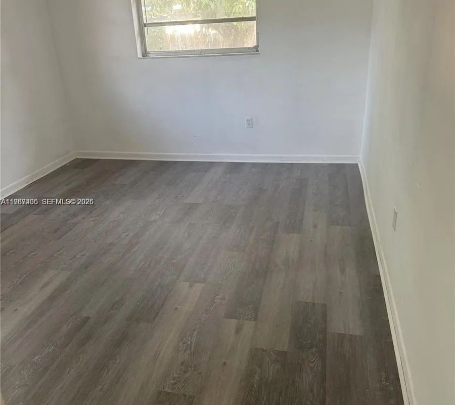 3268 SW 25th St # 3268, Miami FL 33133