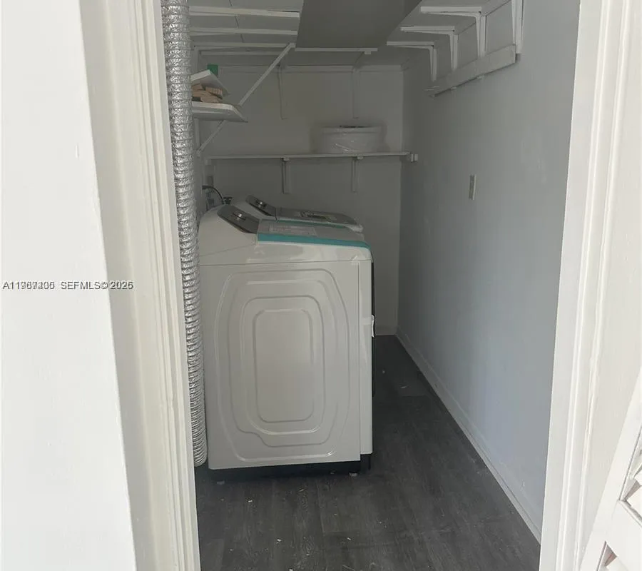 3268 SW 25th St # 3268, Miami FL 33133