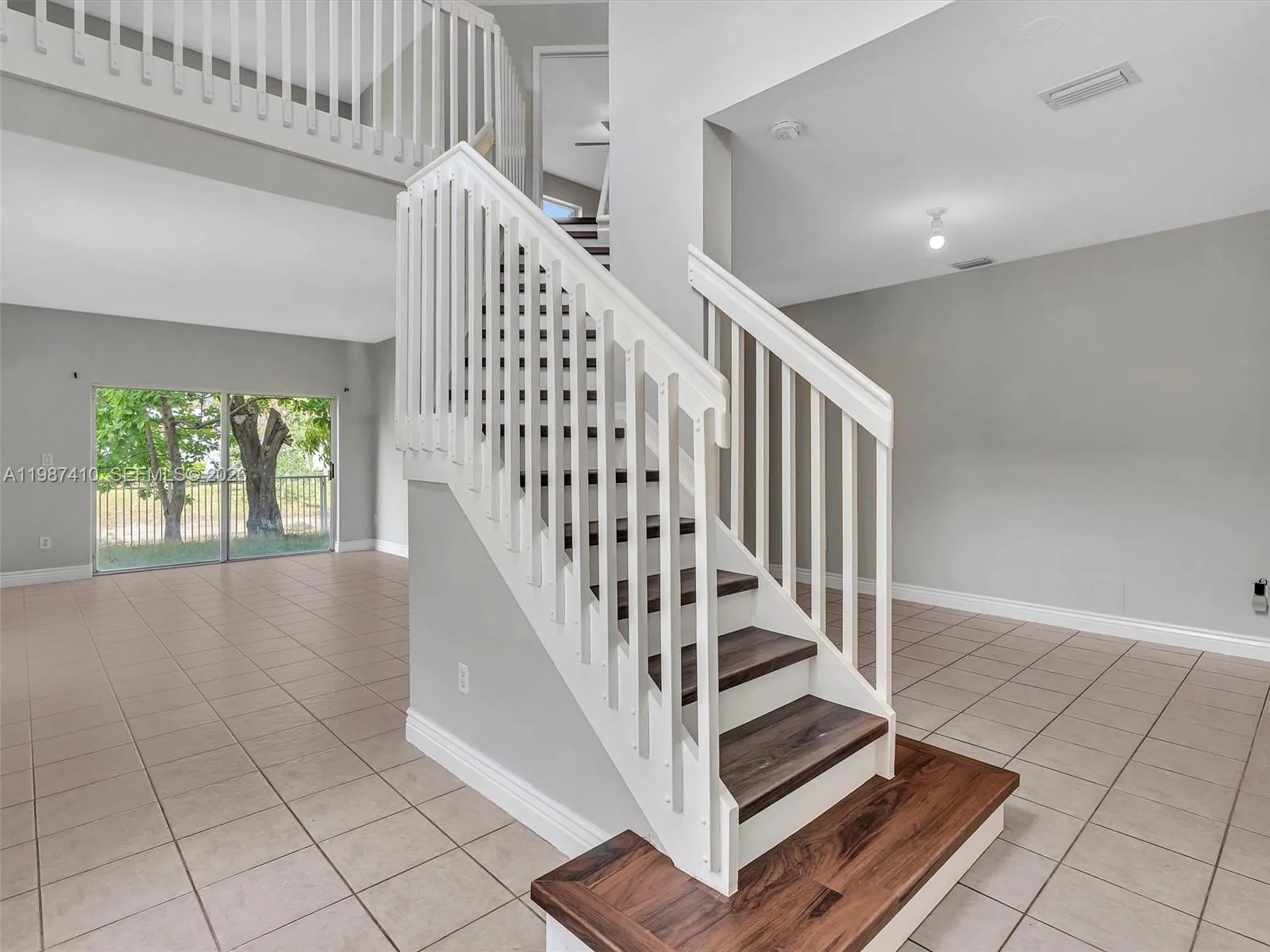 1498 SW 106th Ave # 1498, Pembroke Pines FL 33025