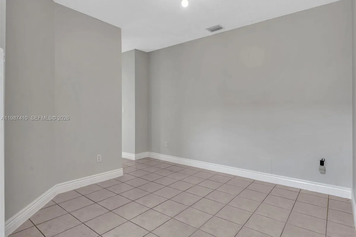 1498 SW 106th Ave # 1498, Pembroke Pines FL 33025