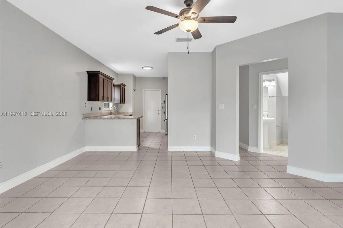 1498 SW 106th Ave # 1498, Pembroke Pines FL 33025