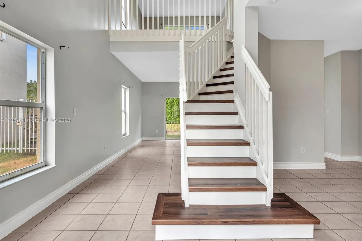 1498 SW 106th Ave # 1498, Pembroke Pines FL 33025