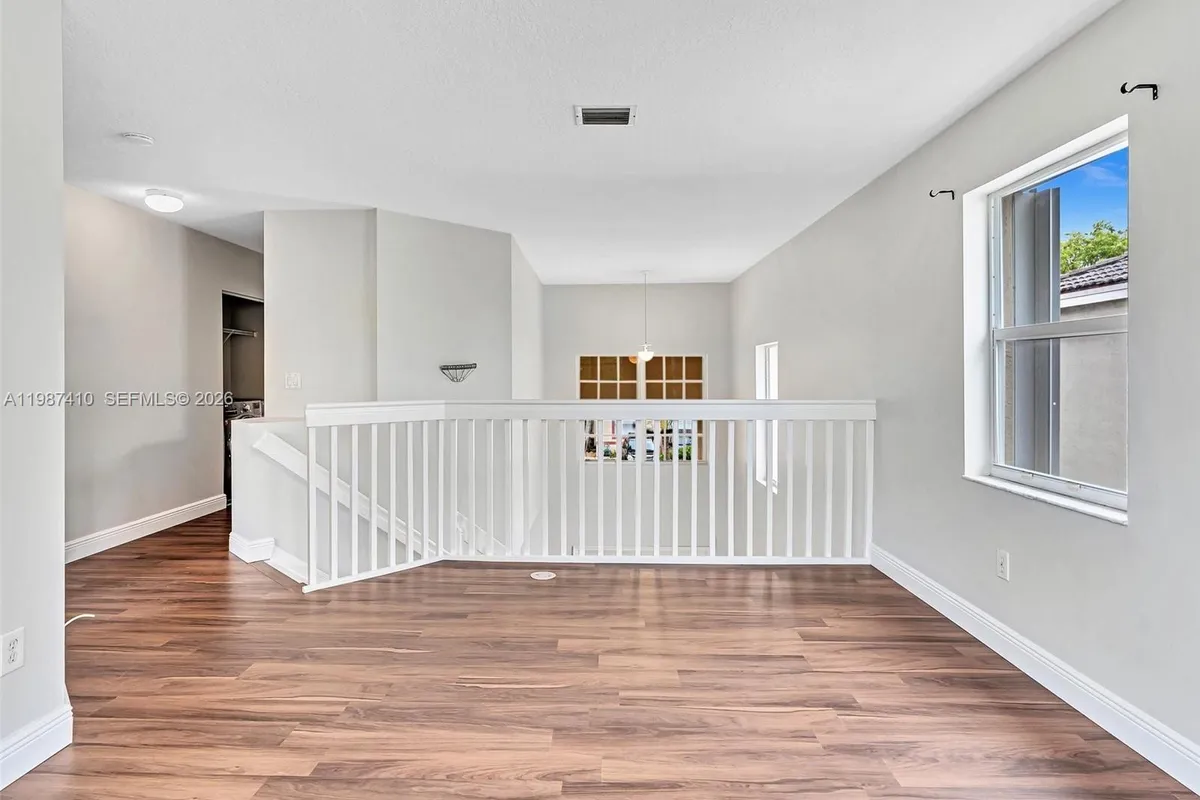 1498 SW 106th Ave # 1498, Pembroke Pines FL 33025