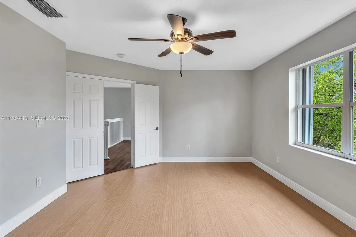 1498 SW 106th Ave # 1498, Pembroke Pines FL 33025