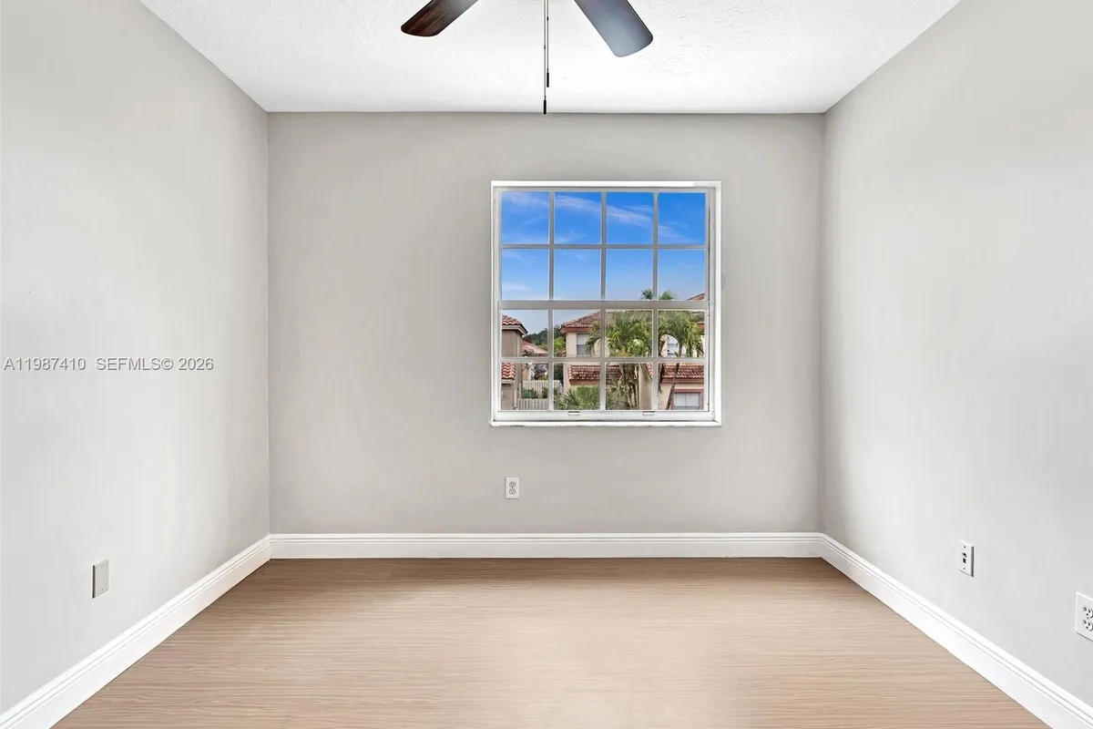 1498 SW 106th Ave # 1498, Pembroke Pines FL 33025