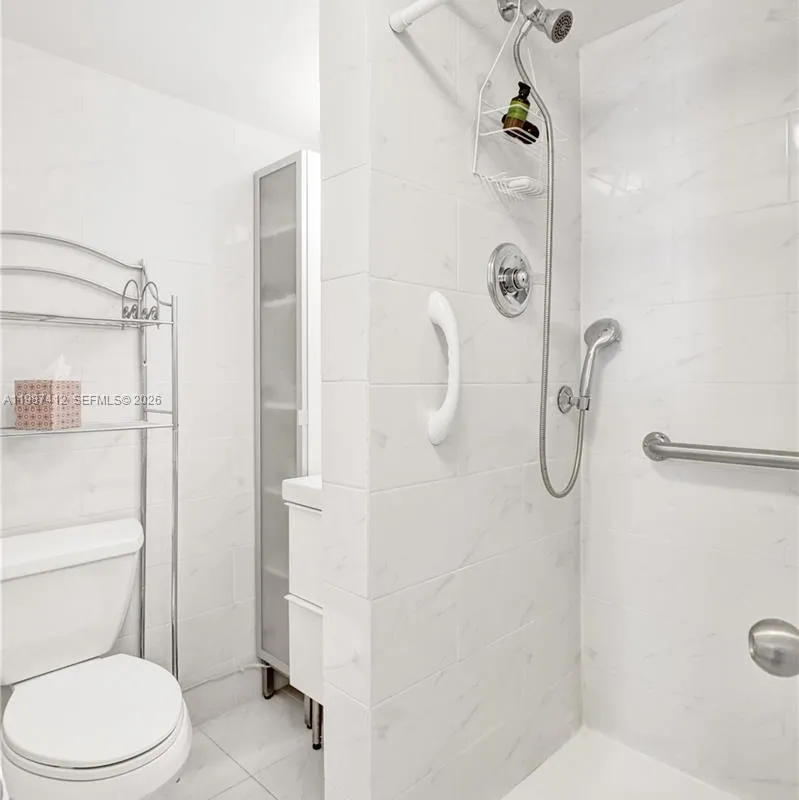 251 174th St # 614, Sunny Isles Beach FL 33160