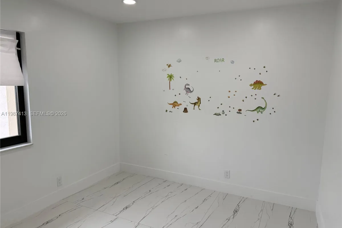 11100 NW 21st St, Sunrise FL 33322