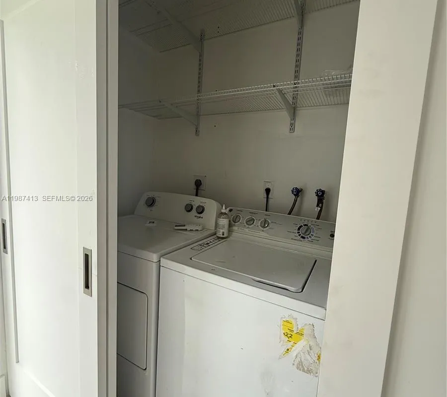 11100 NW 21st St, Sunrise FL 33322