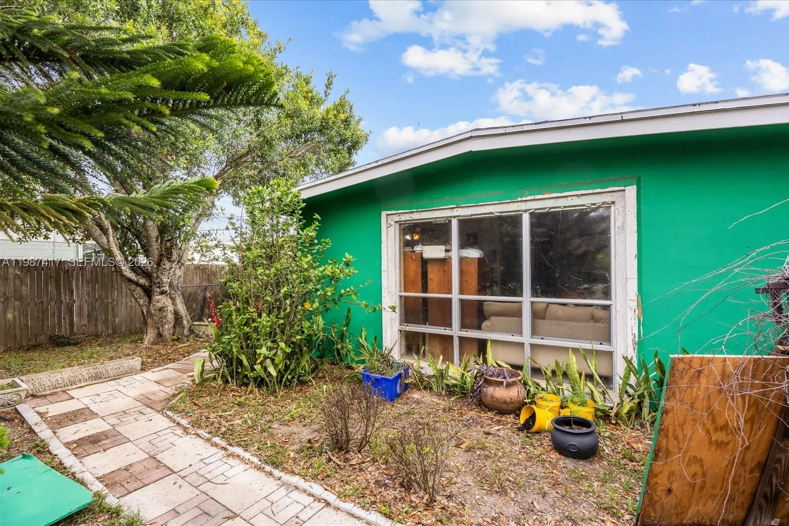 114 SW 21st St SW, Vero Beach FL 32962