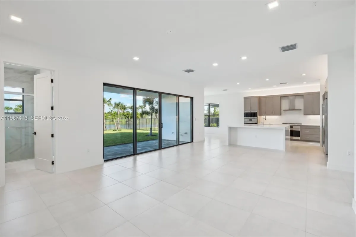 13083 Feathering Way, Palm Beach Gardens FL 33412