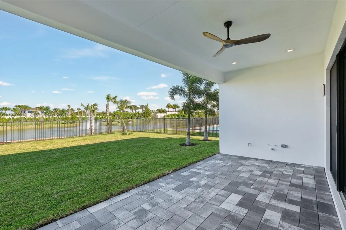 13083 Feathering Way, Palm Beach Gardens FL 33412