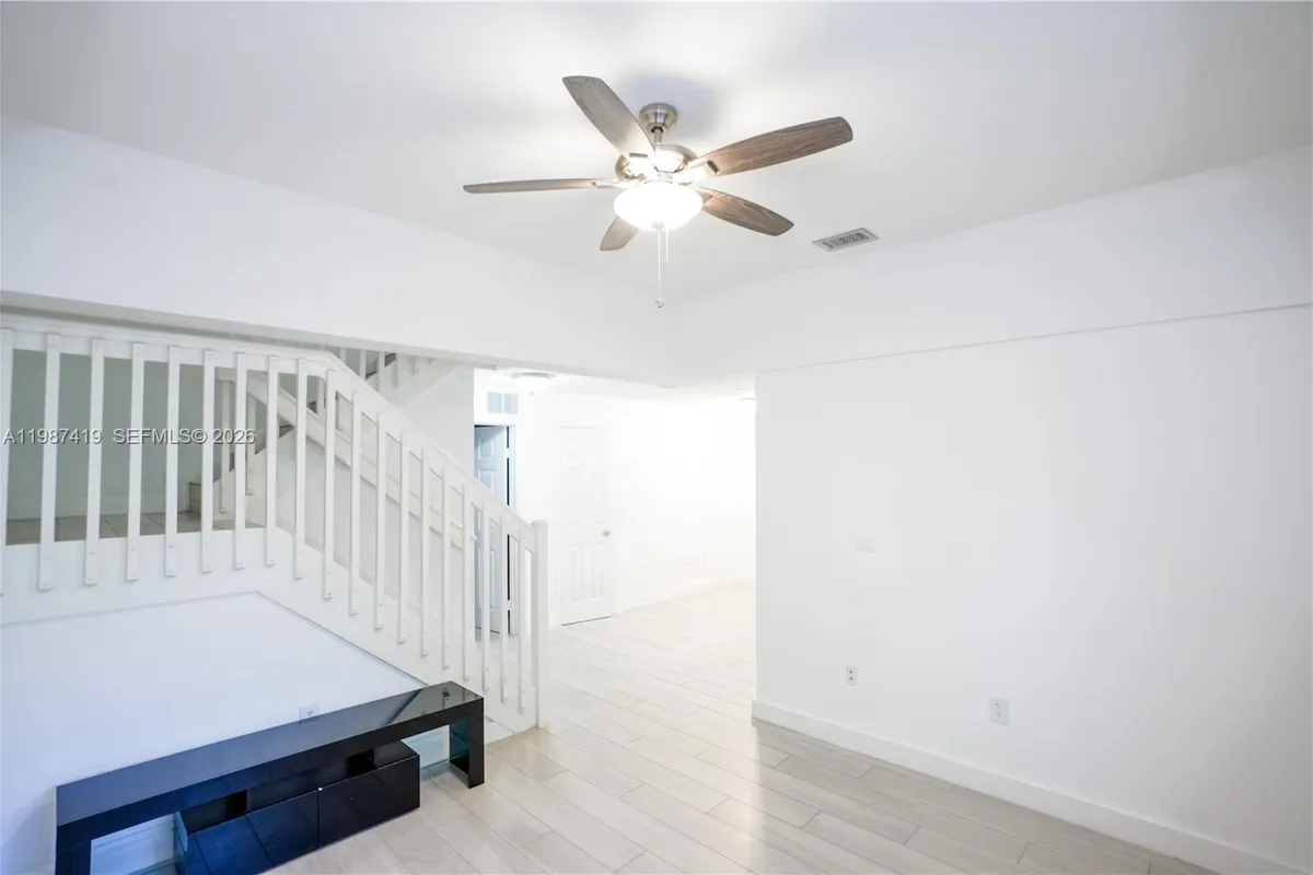 350 NW 19th Ter # 59, Miami FL 33136