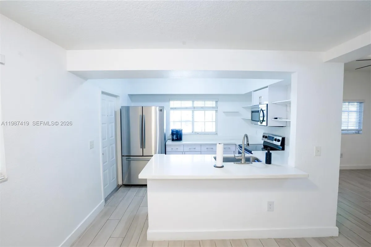 350 NW 19th Ter # 59, Miami FL 33136