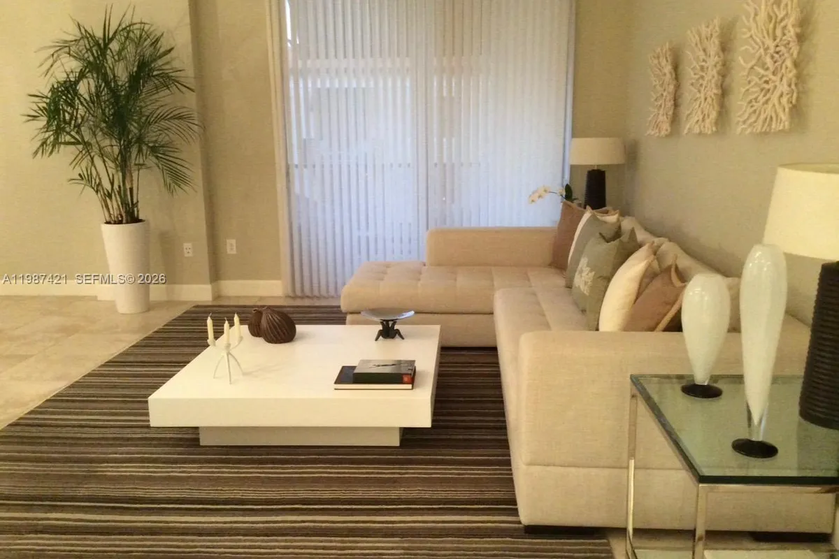 55 Merrick Way # 825, Coral Gables FL 33134