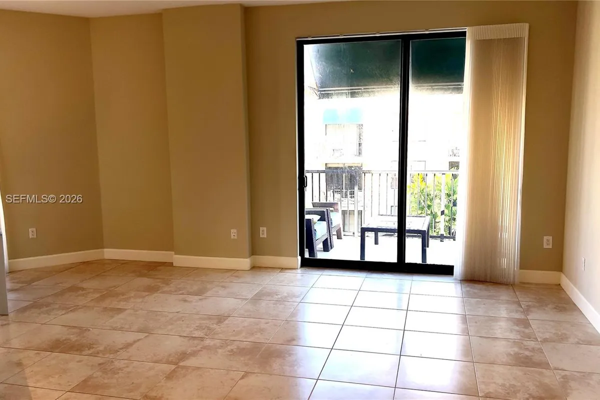 55 Merrick Way # 825, Coral Gables FL 33134