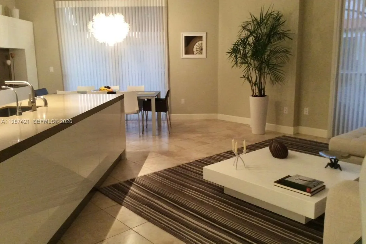 55 Merrick Way # 825, Coral Gables FL 33134