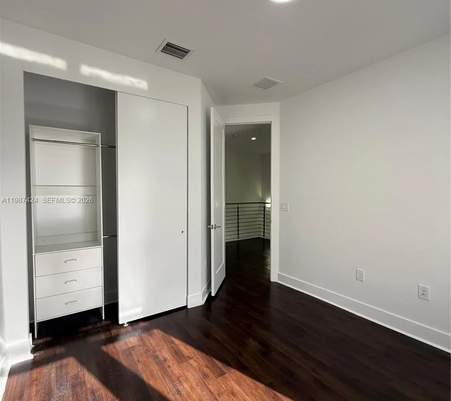 6432 NW 104th Ct, Doral FL 33178