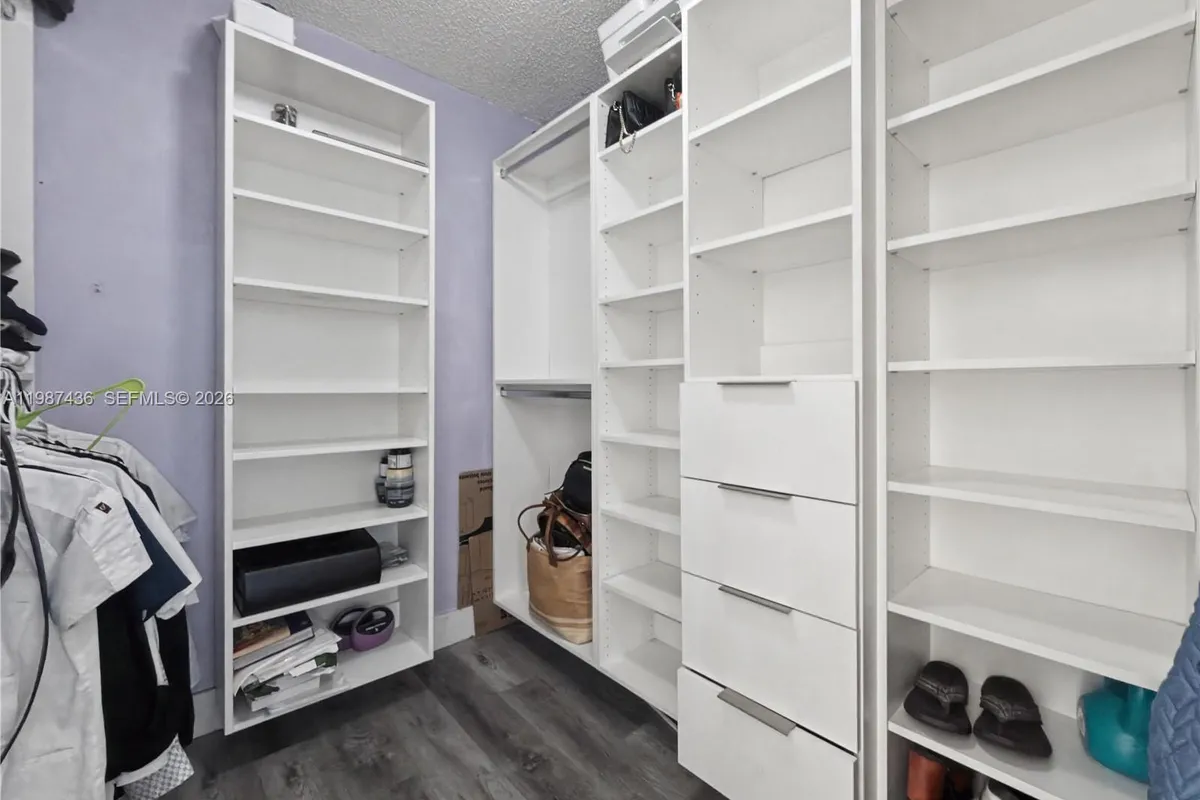 16004 SW 87th Ter, Miami FL 33193