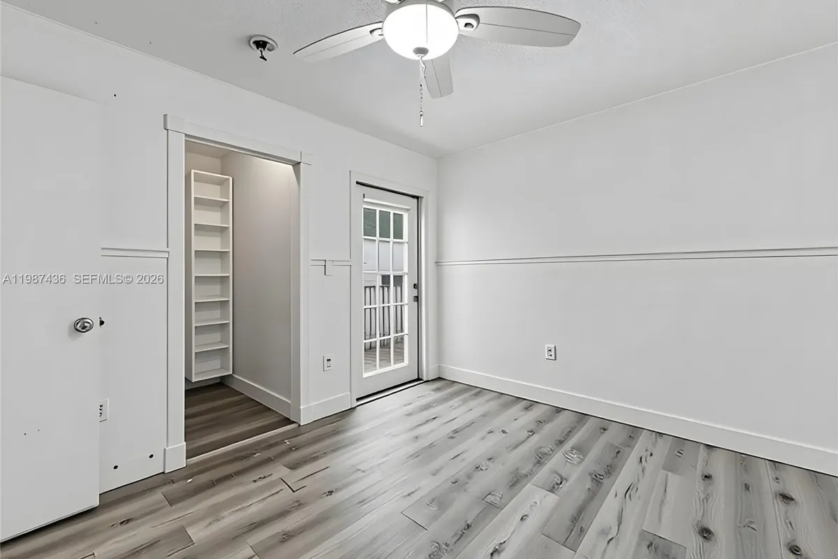 16004 SW 87th Ter, Miami FL 33193