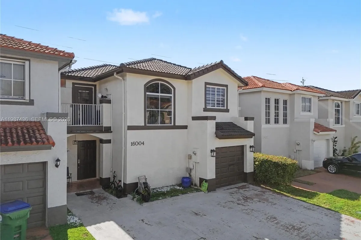 16004 SW 87th Ter, Miami FL 33193