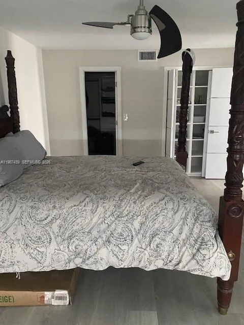 2201 S Ocean Dr # 1507, Hollywood FL 33019