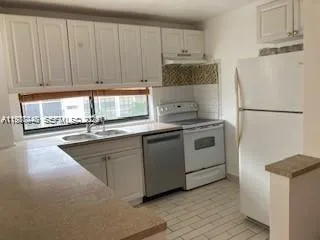 17021 N Bay Rd # 624, Sunny Isles Beach FL 33160