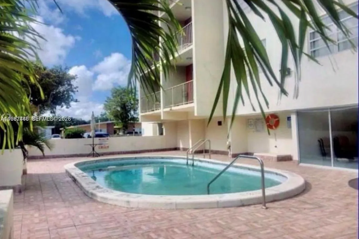 1225 NE 124th St # 46B, North Miami FL 33161