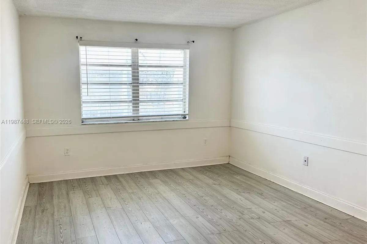 1225 NE 124th St # 46B, North Miami FL 33161