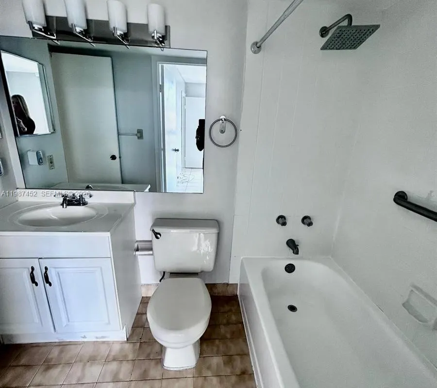 11750 SW 18th St # 1, Miami FL 33175