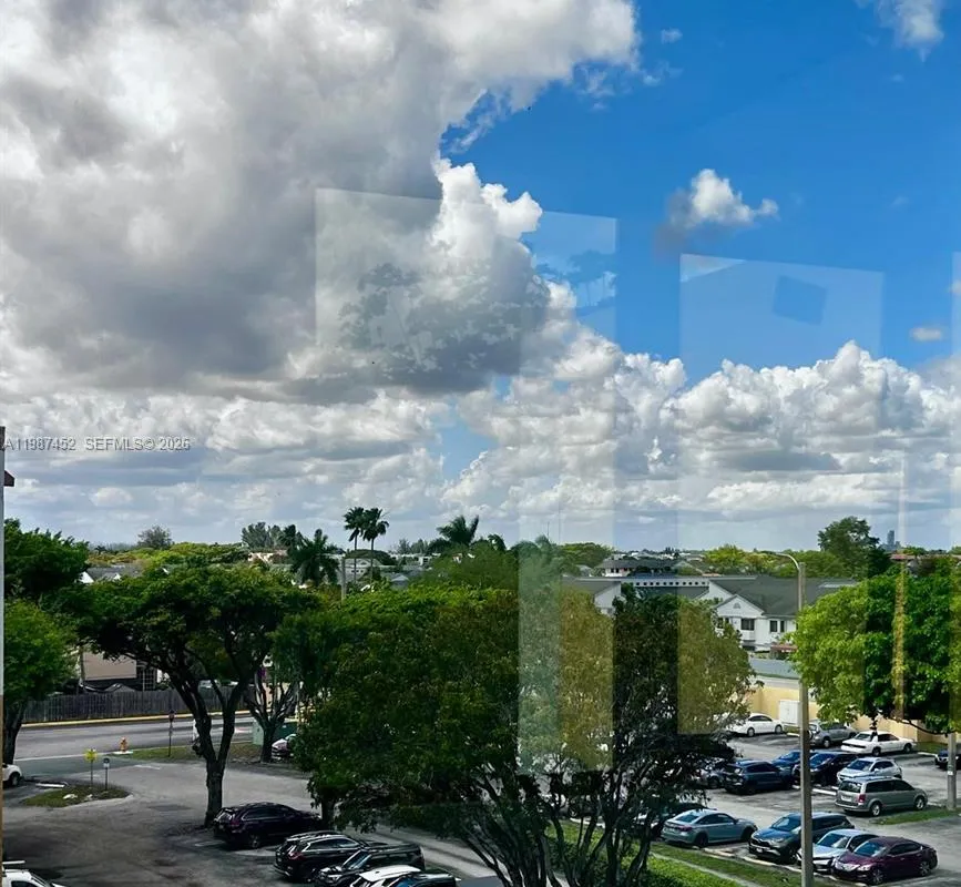 11750 SW 18th St # 1, Miami FL 33175