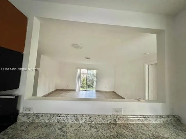 2746 Johnson St # w, Hollywood FL 33020