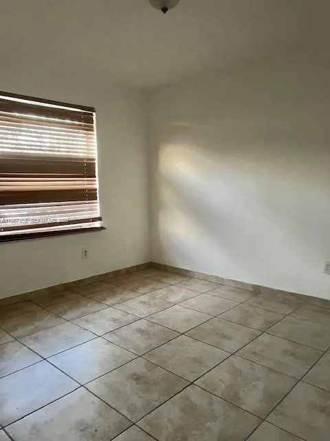 2746 Johnson St # w, Hollywood FL 33020