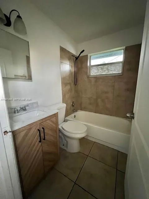 2746 Johnson St # w, Hollywood FL 33020