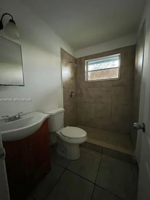 2746 Johnson St # w, Hollywood FL 33020