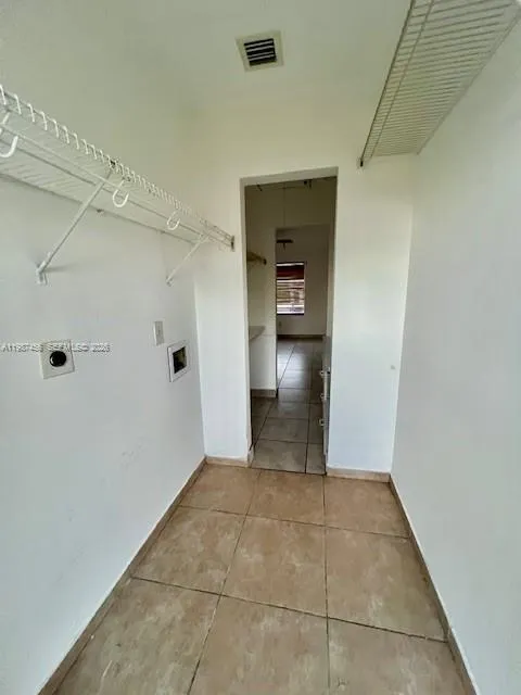 2746 Johnson St # w, Hollywood FL 33020