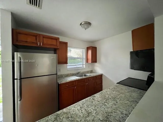 2746 Johnson St # w, Hollywood FL 33020