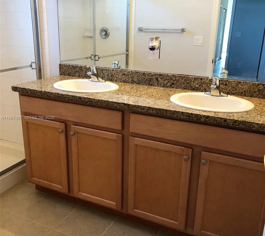 1524 SW 147th Ave, Pembroke Pines FL 33027