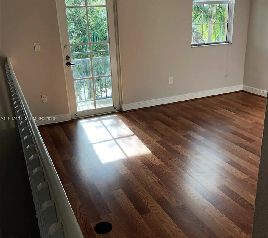 1524 SW 147th Ave, Pembroke Pines FL 33027