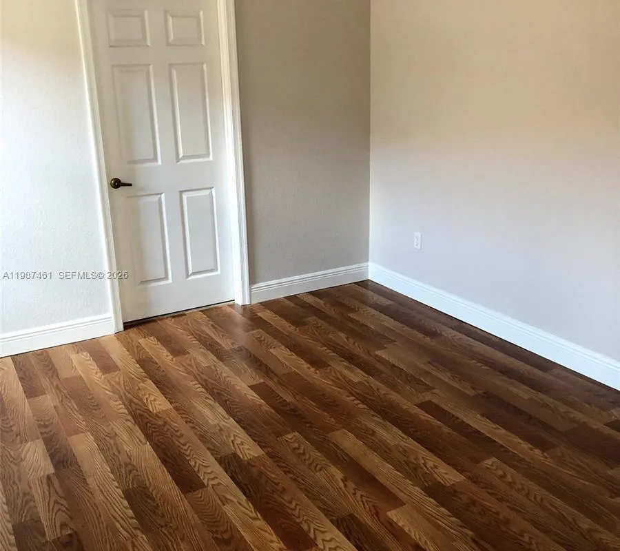 1524 SW 147th Ave, Pembroke Pines FL 33027