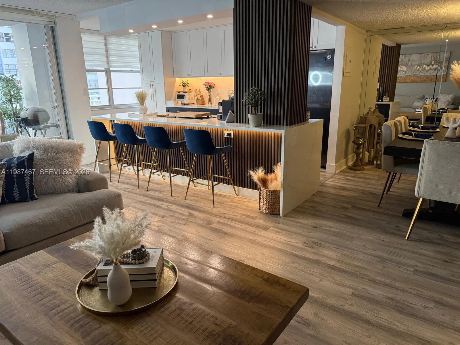 18061 Biscayne Blvd # 404, Aventura FL 33160