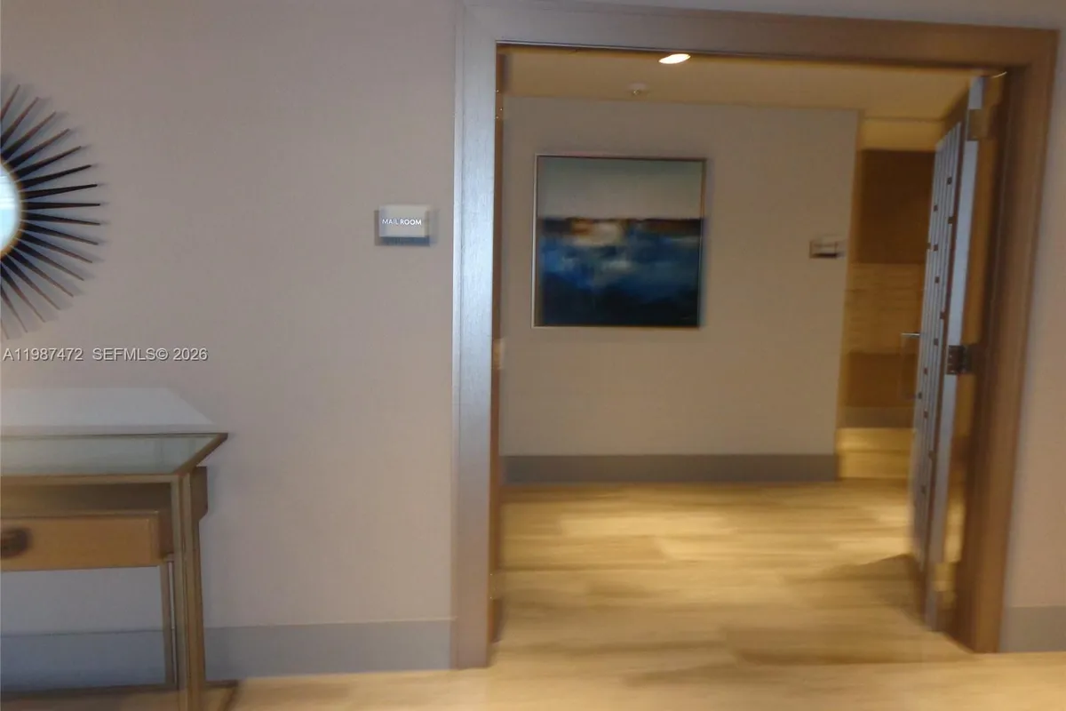 5300 Paseo Blvd # 1114, Doral FL 33166