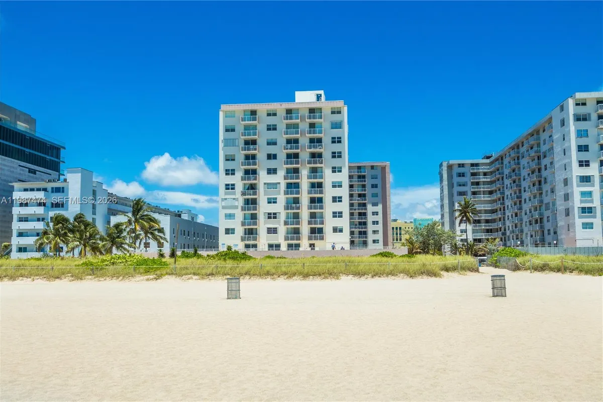 345 Ocean Dr # 607, Miami Beach FL 33139