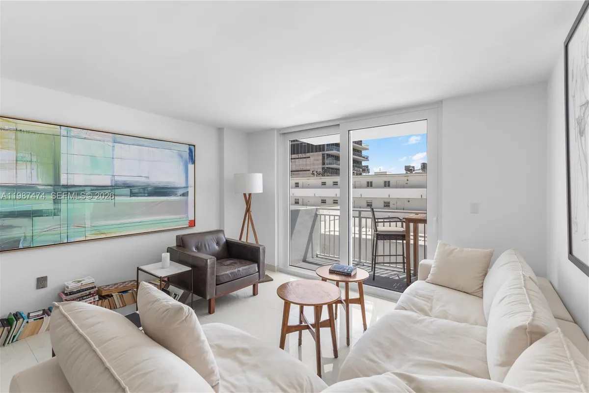 345 Ocean Dr # 607, Miami Beach FL 33139